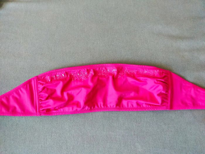 Bikini 2 pièces rose fuchsia à sequins – Haut 85 / Bas 38 – Neuf avec étiquette – Golden Lady - photo numéro 8
