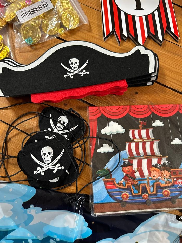 Kit anniversaire de pirate pour 5 personnes - photo numéro 3