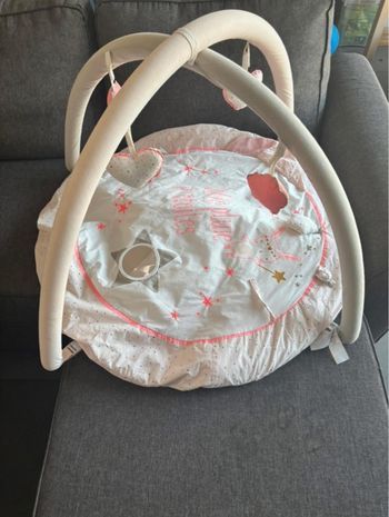 Tapis d’éveil vertbaudet