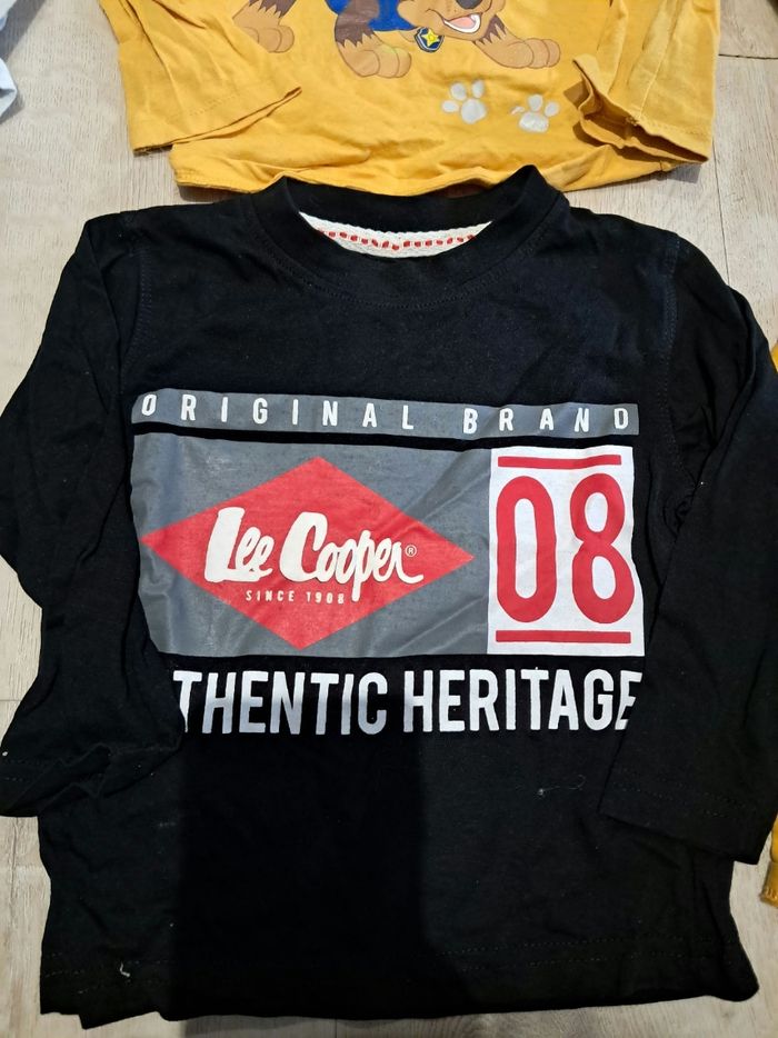 Lot de t-shirts manches longues 24mois 2ans neufs - photo numéro 4