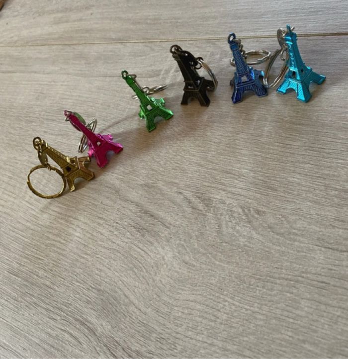 Lot 6 portes clés Tour Eiffel 6 cm