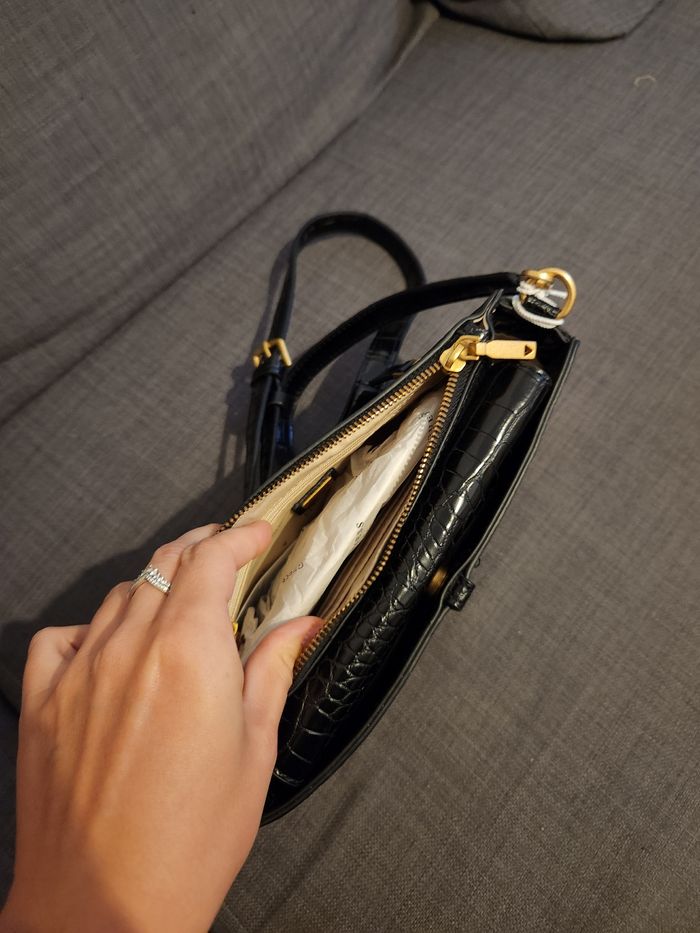 Sac guess neuf etiquette - photo numéro 5