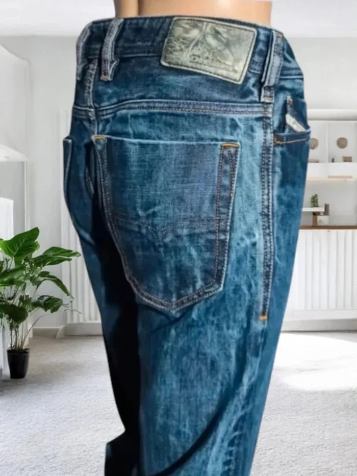 Jean Diesel koolter ,coupe slim regular tapered ,taille haute ,100 % coton - photo numéro 7
