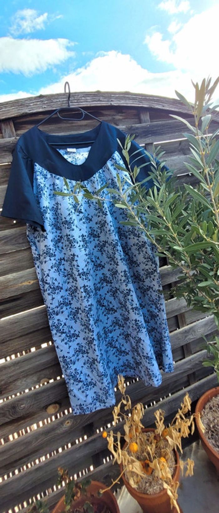 Magnifique Robe Damart Vintage blouse bleu marine fleurie Taille 50 Neuve - photo numéro 4