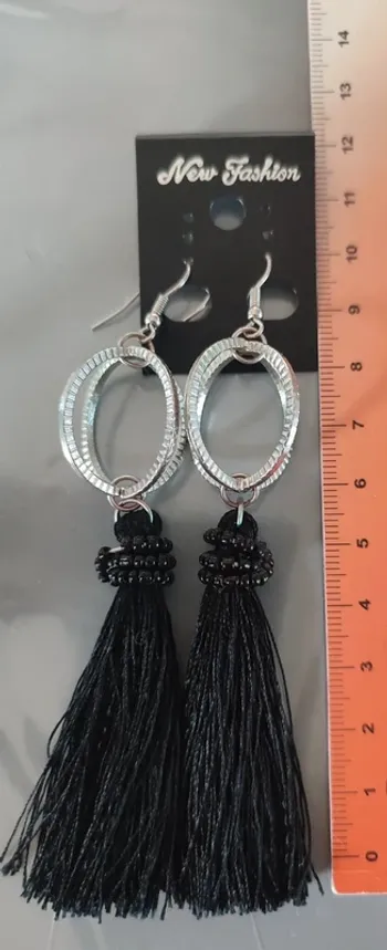 Boucle d'oreille pendante