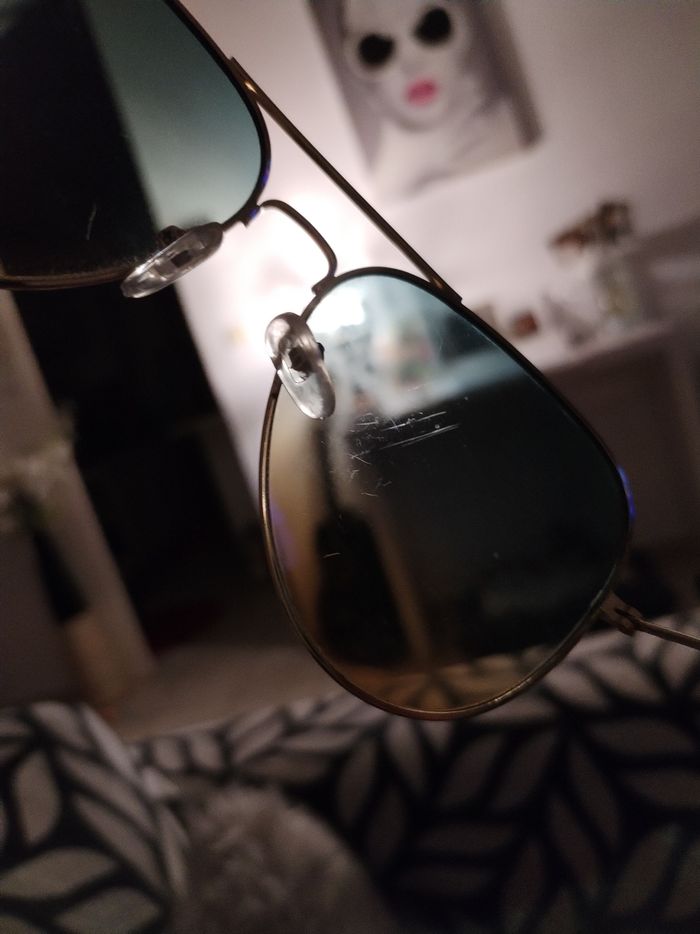 Lunette de soleil en très bon état - photo numéro 8