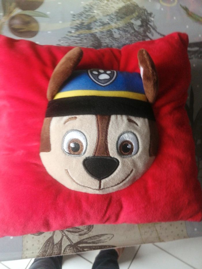 Coussin chase paw patrol - photo numéro 2