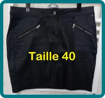 Jupe noire effet cirée Cécilia Fashion Taille 40
