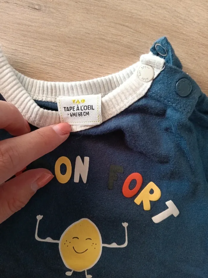 Tee-shirt 6 mois - photo numéro 2