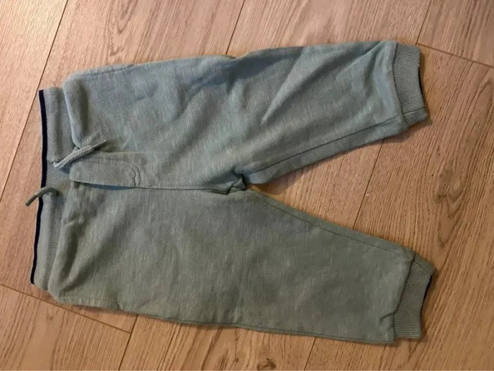 Ensemble jogging - photo numéro 3