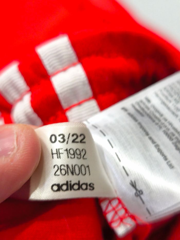 Training adidas rouge bande blanche taille L 44 - photo numéro 5