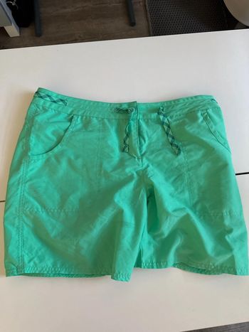 Short vert tribord 42 femme