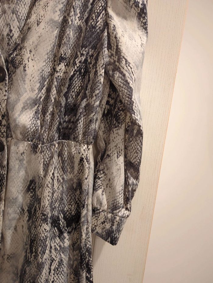 Robe taille M Zara en très bon état - photo numéro 3
