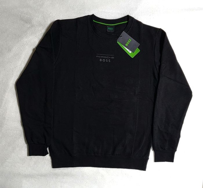 I sell new Porsche boss pull size XL - photo numéro 3