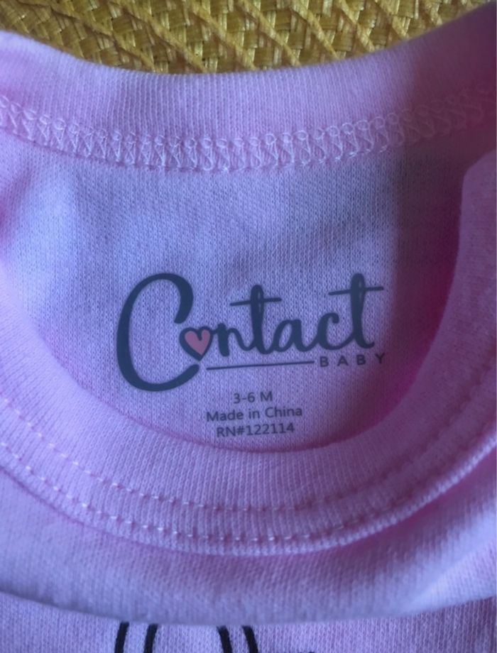 Lot bodies contact baby fille 3-6 mois - photo numéro 4