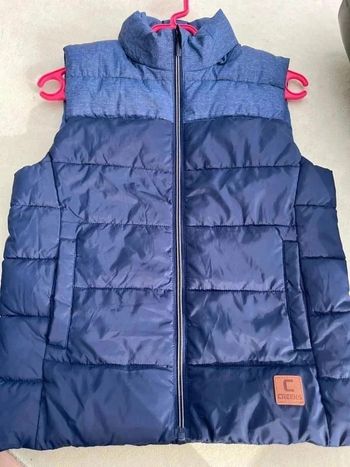 Doudoune sans manche creeks taille 12 ans