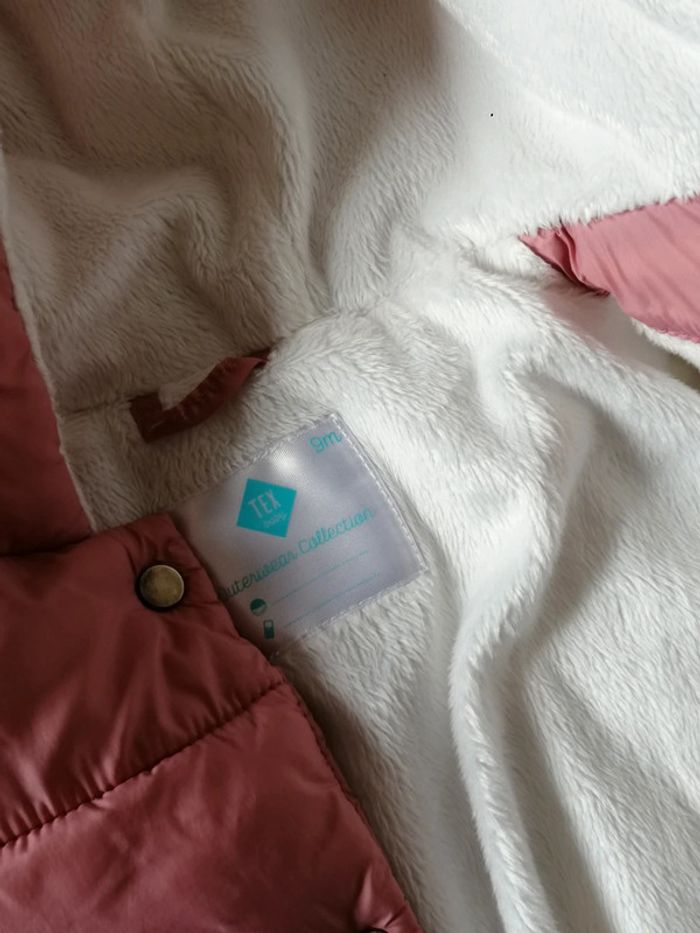 Manteau rose 9 mois - photo numéro 2