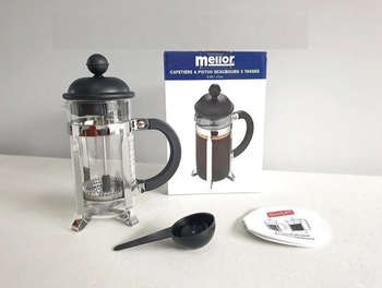 Cafetière à piston 3 tasses neuve