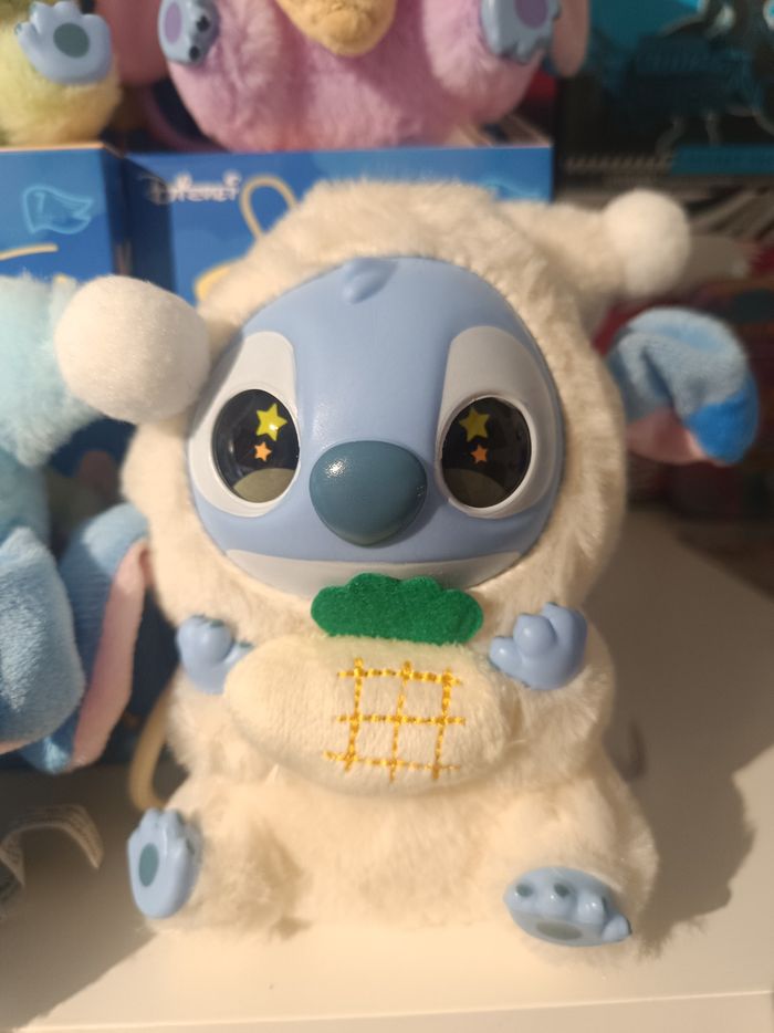 Peluche doudou Porte clé Labubu Stitch disney neuf - photo numéro 7