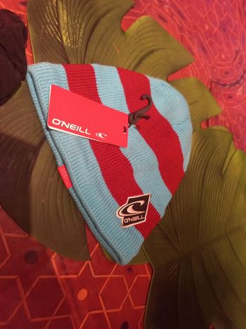Bonnet collector fashion neuf doublé polaire mixte O'Neill