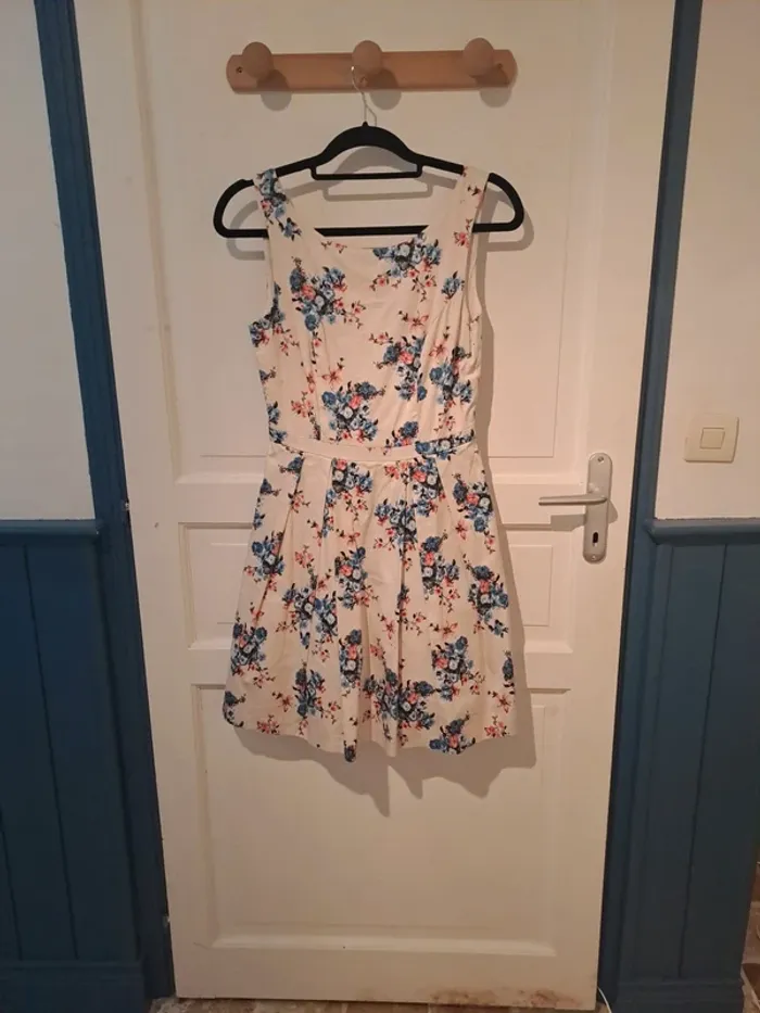 Robe naf naf motif fleuris