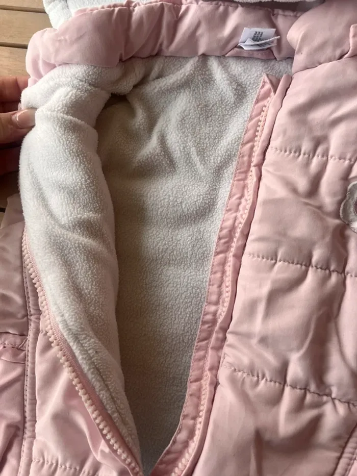Veste sans manches à capuche 2 ans C&a - photo numéro 2