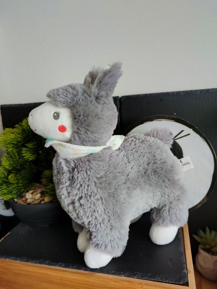 peluche lama alpaga gris blanc foulard triangle vert jaune orange nicotoy PE239 - photo numéro 2