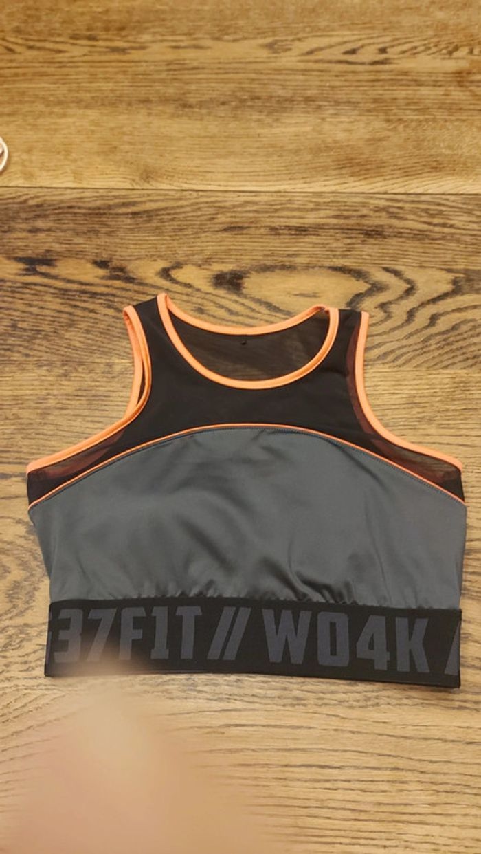 Brassière de sport Work out eur 38 it 42 - photo numéro 8