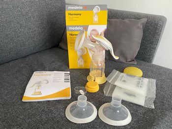 Tire-lait manuel Medela Harmony