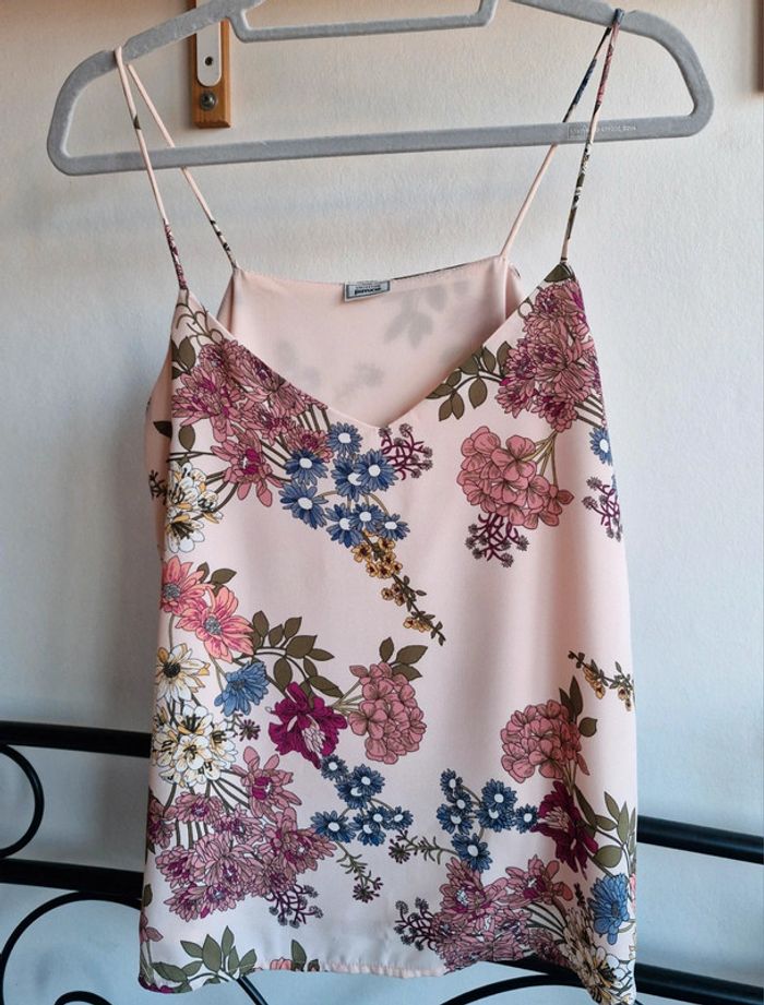 Top à bretelles Pimkie fleuri taille S en très bon état