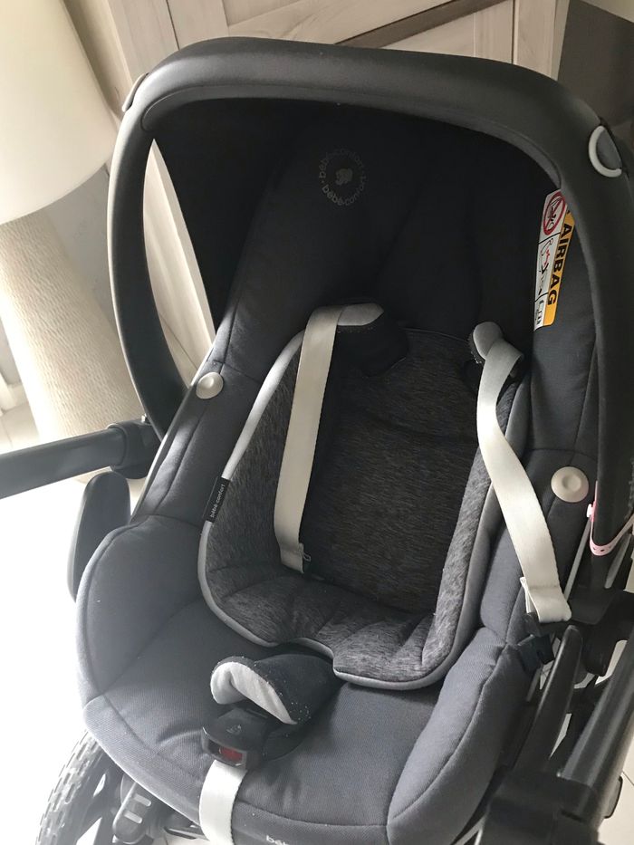 Ensemble poussette 3 roues - photo numéro 6