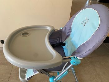 Chaise haute trottine