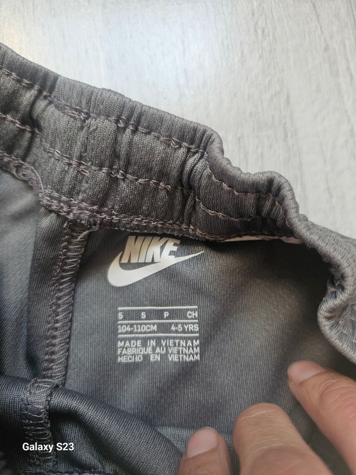 Short nike - photo numéro 4