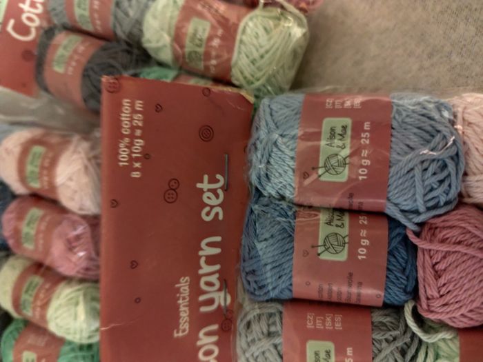 5 paquets de 8 petites pelotes de coton - photo numéro 3