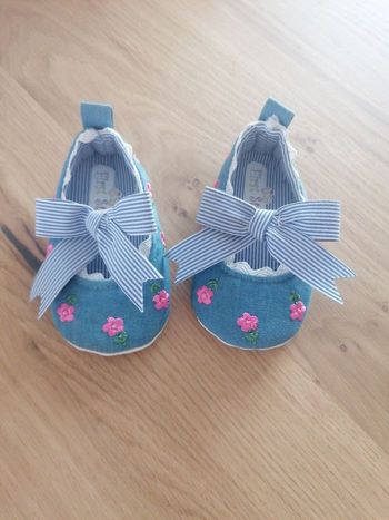 Chaussons taille 17