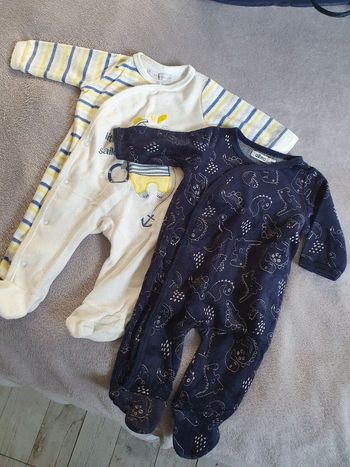 Lot pyjamas