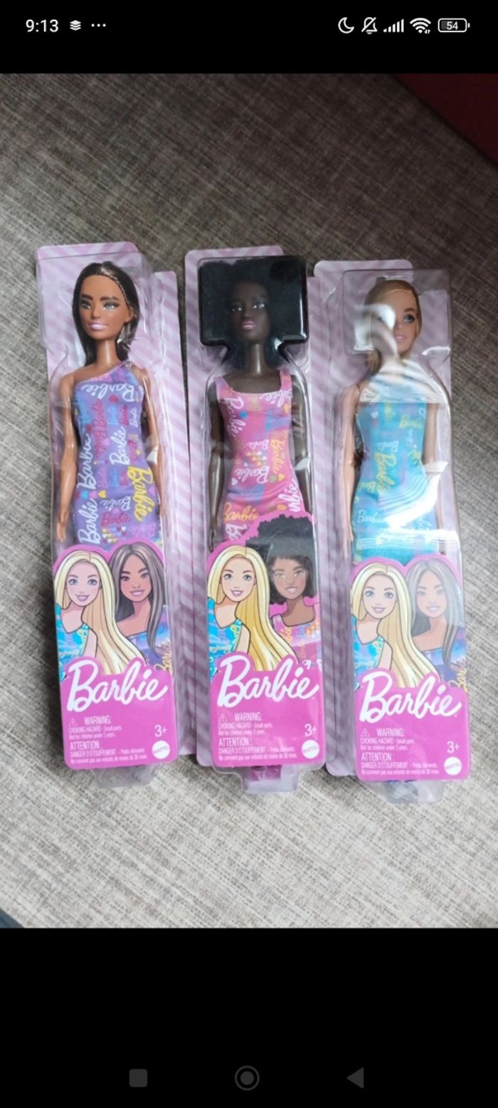 Poupées Barbie