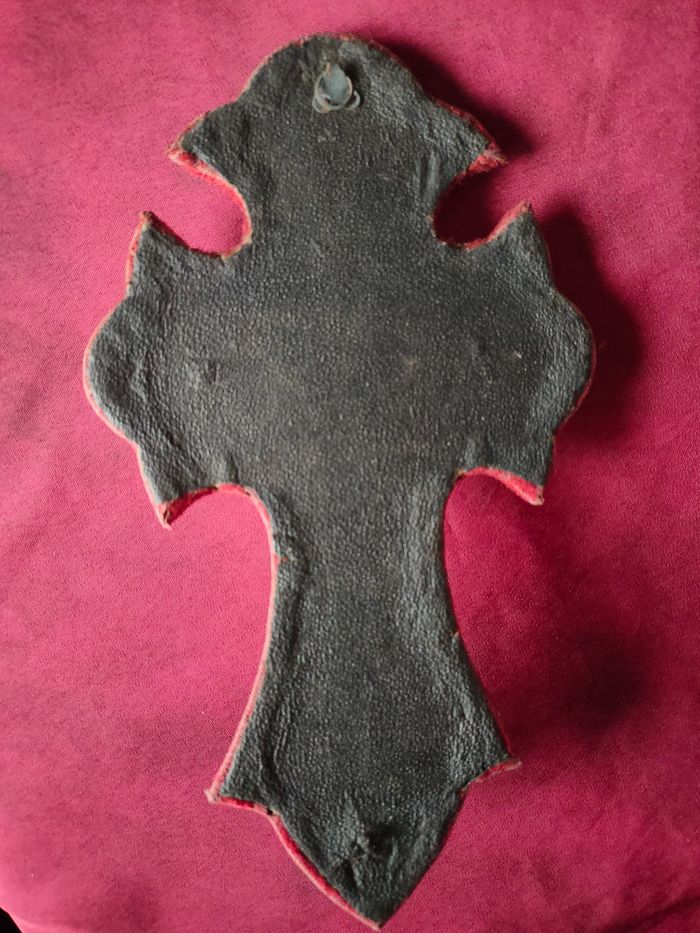 Ancien bénitier en feutrine rouge (n°22) - photo numéro 2