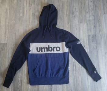 Sweat à capuche Umbro