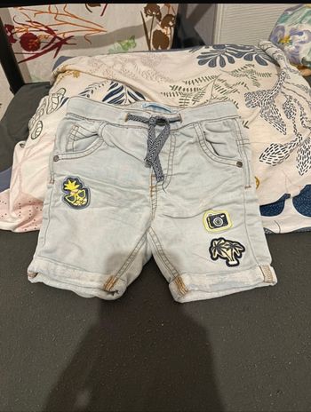 Short bb garçon taille 24 mois🐨