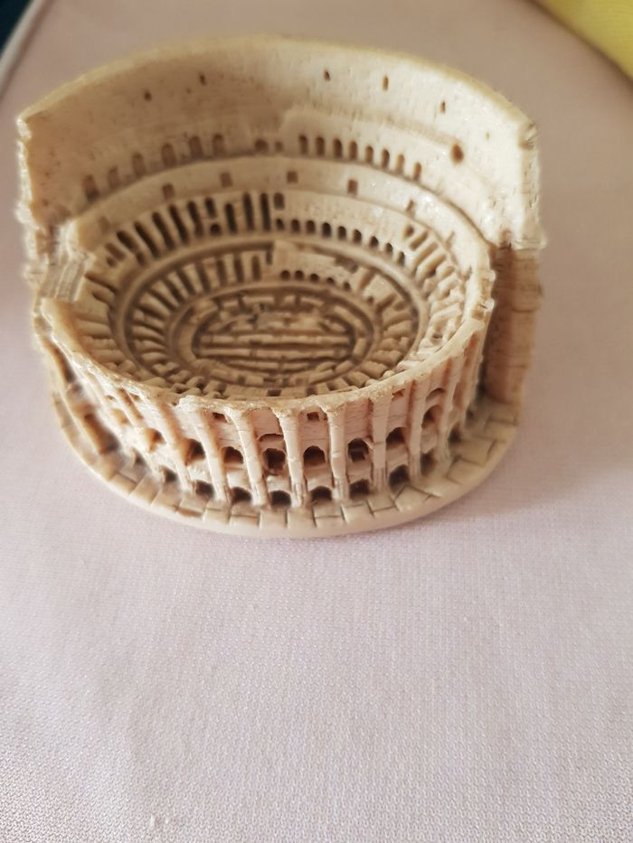 Bétime Statue de la colosse Romaine - photo numéro 2