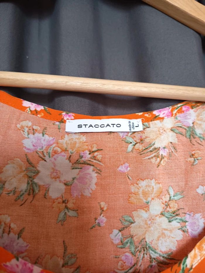 Haut femme marque staccato - photo numéro 2