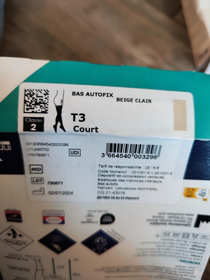 Bas de contention Actys 20 autofix femme Taille 3 court beige clair - photo numéro 3