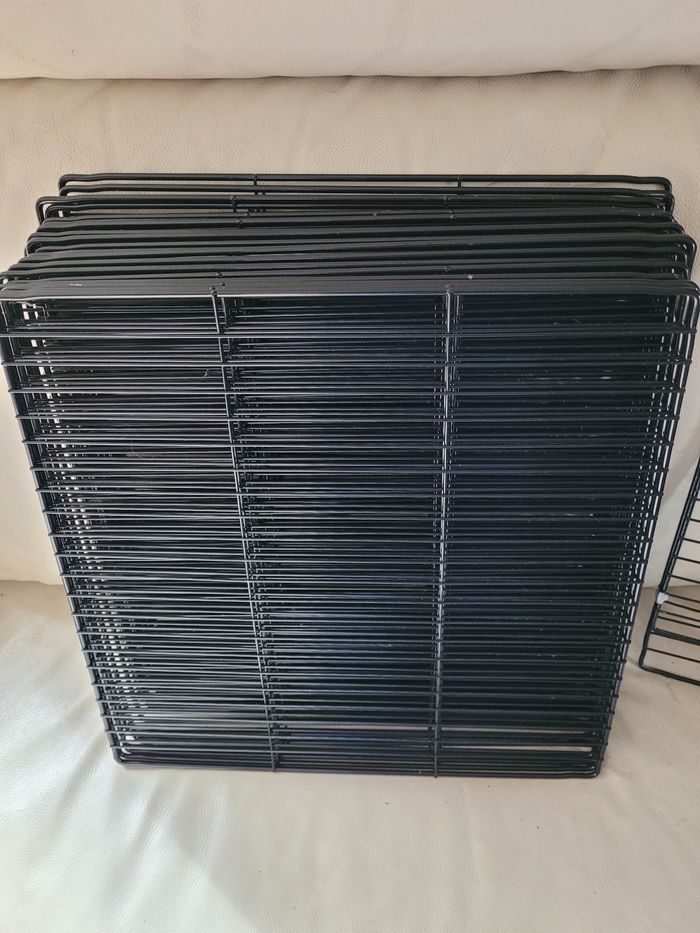 Kavee cage