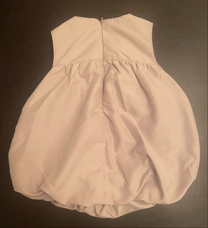 Robe bouffante beige avec petits moutons - photo numéro 2