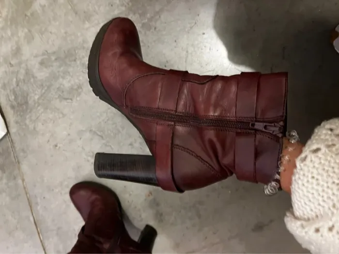 Bottines bordeaux - photo numéro 2