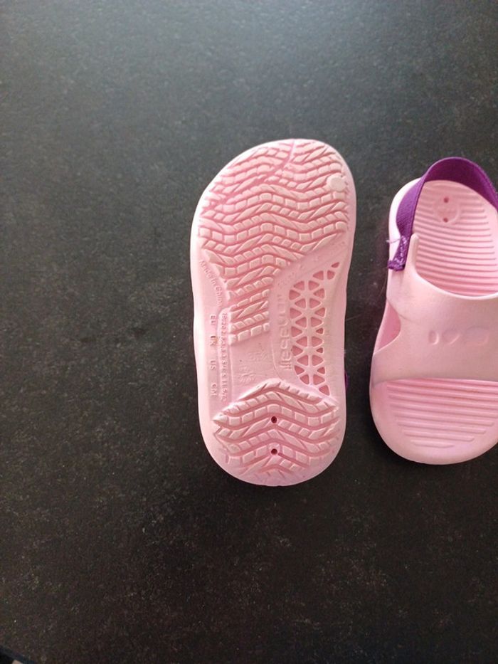 Tong piscine ou plage - photo numéro 3