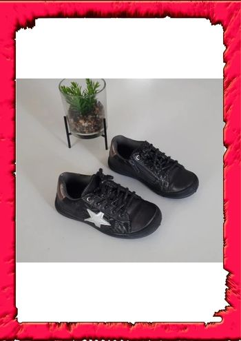 Basket taille 26 avec fermeture eclaire