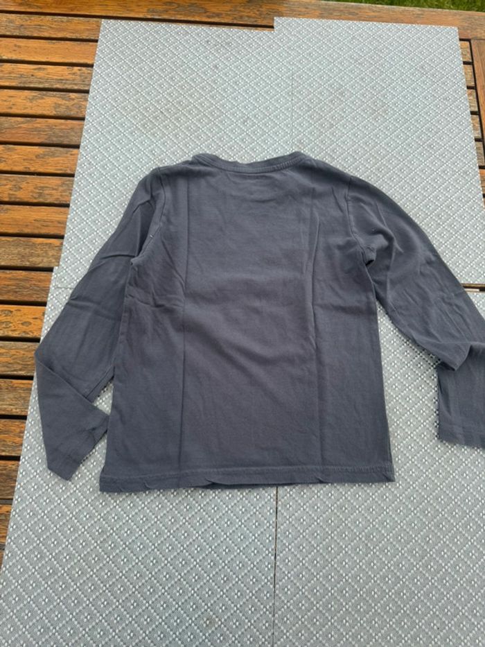 T-shirt manches longues 8 ans - photo numéro 3