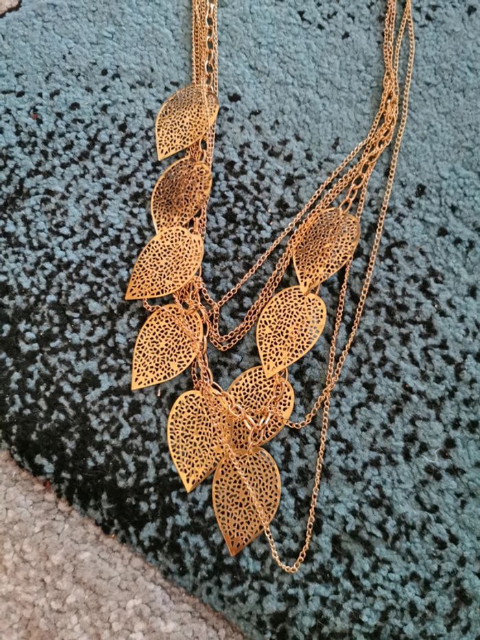 Collier feuilles or - photo numéro 2